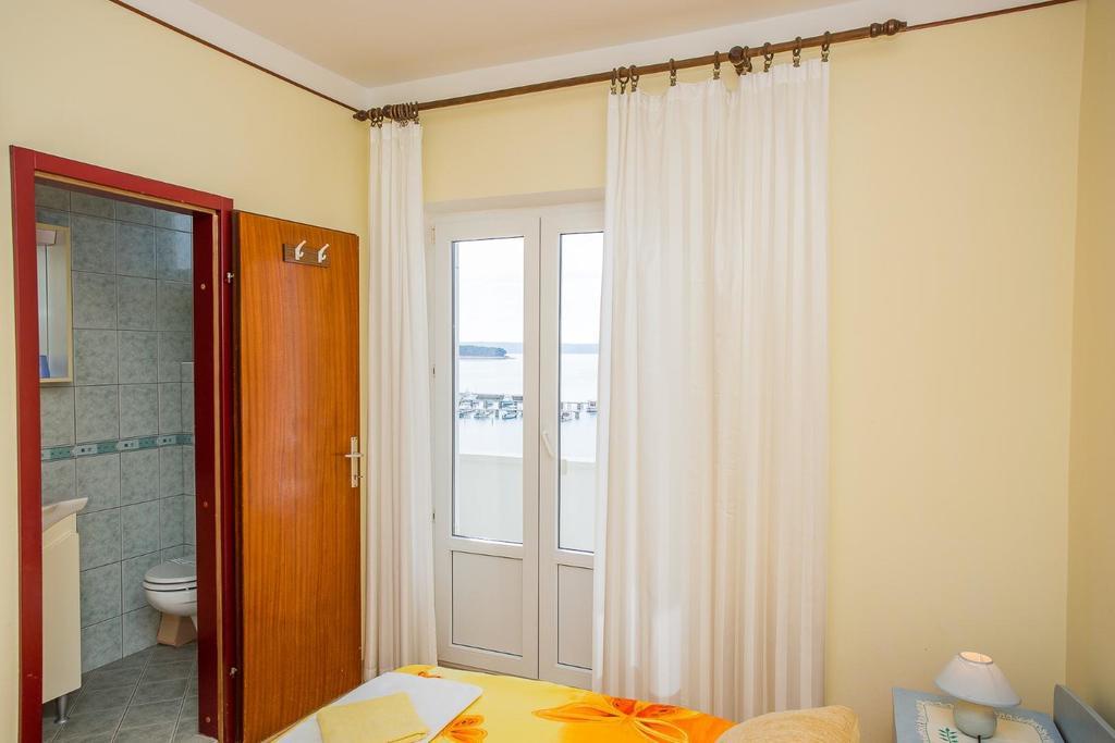 Villa Padova Rab Town Exterior photo